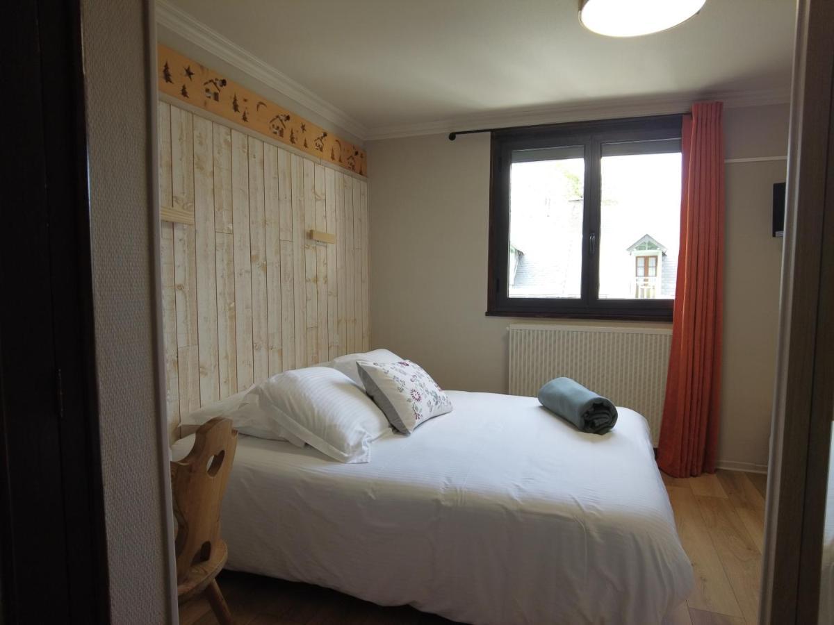 Hotel La Rencluse Saint-Mamet Ngoại thất bức ảnh