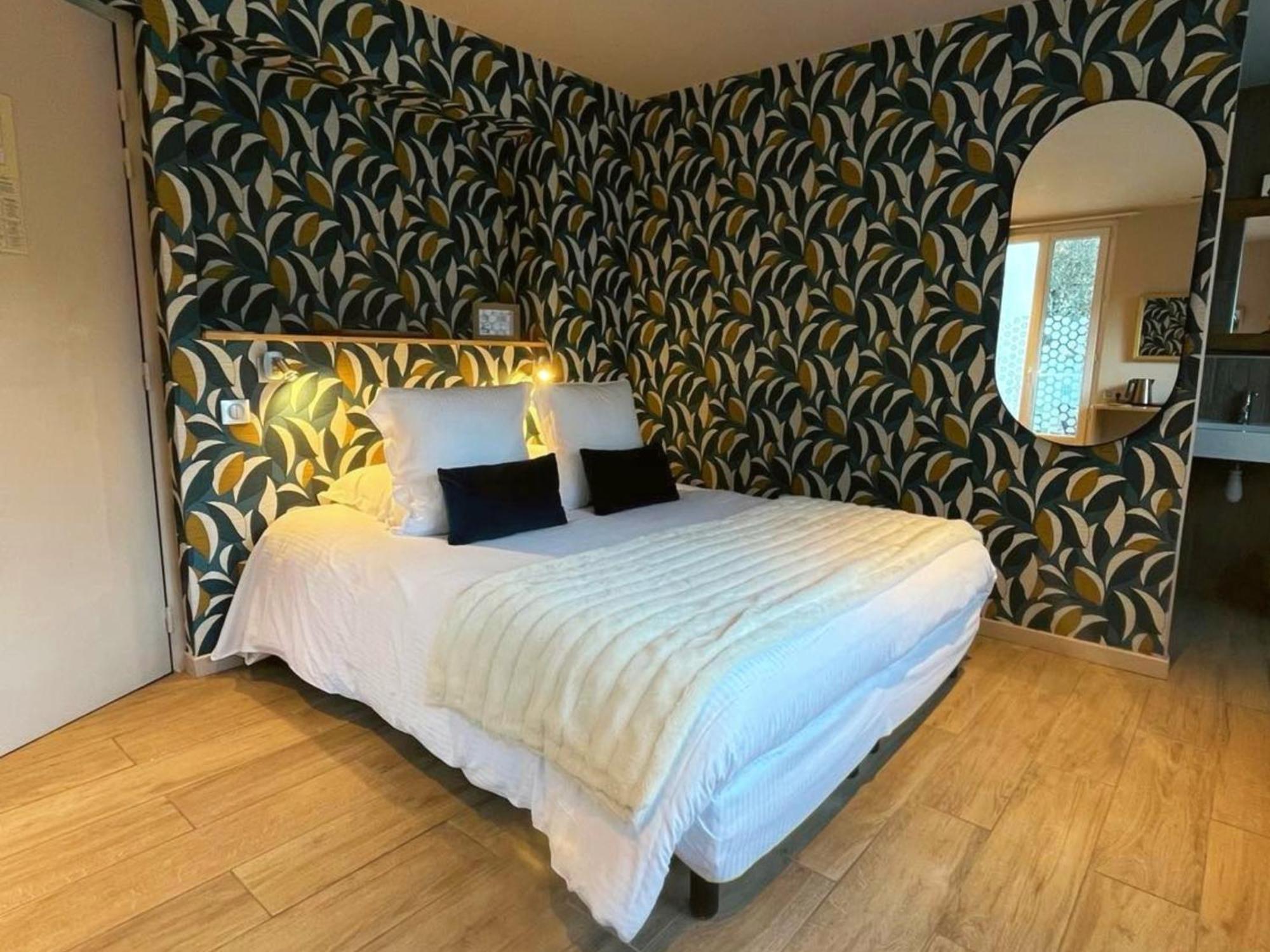 Hotel La Rencluse Saint-Mamet Ngoại thất bức ảnh