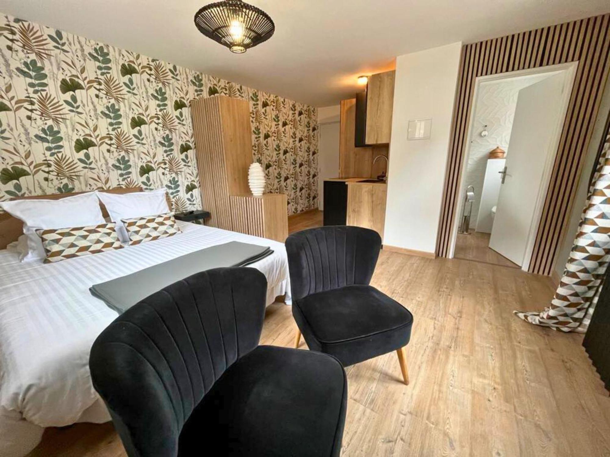 Hotel La Rencluse Saint-Mamet Ngoại thất bức ảnh