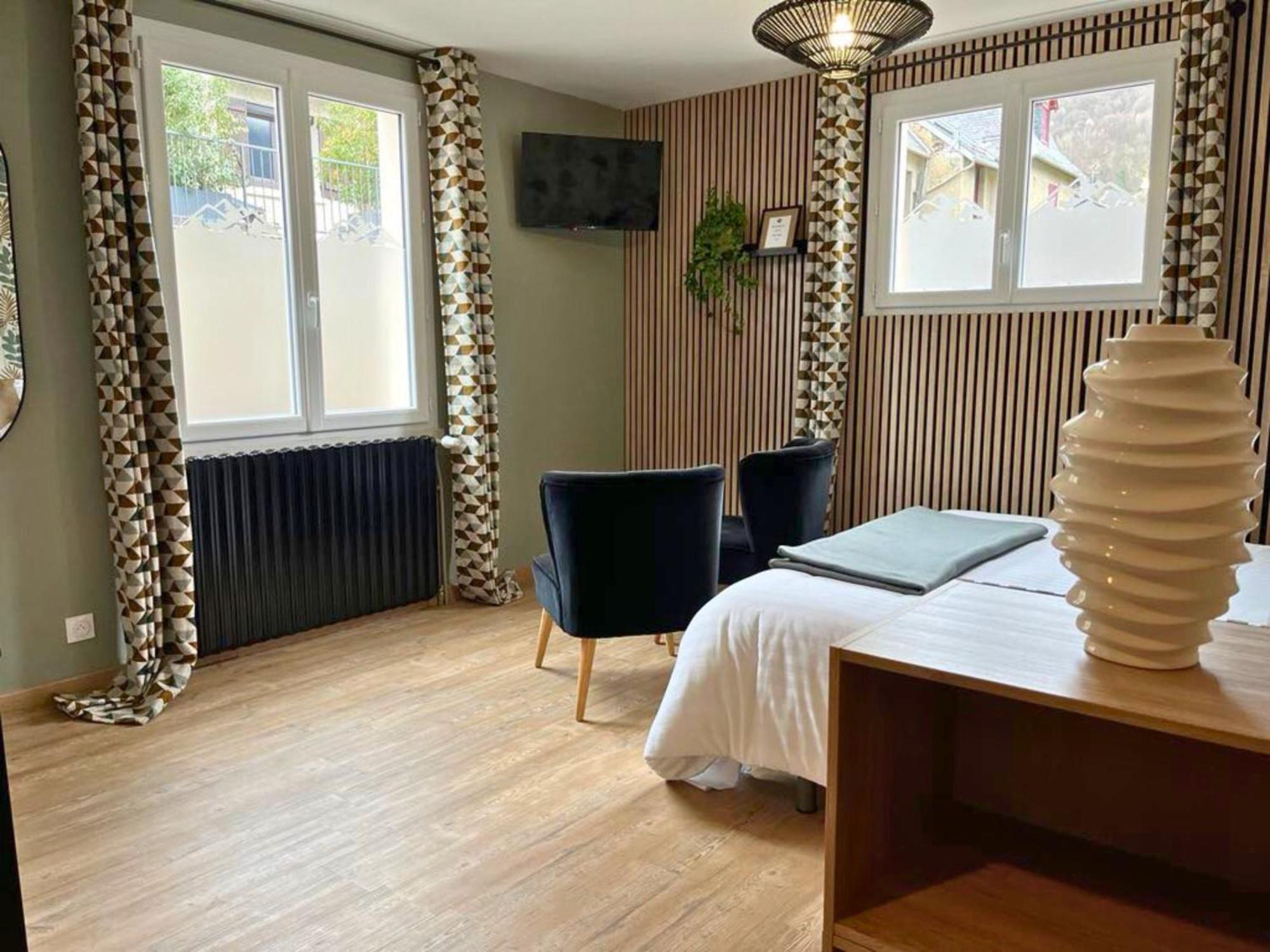 Hotel La Rencluse Saint-Mamet Ngoại thất bức ảnh