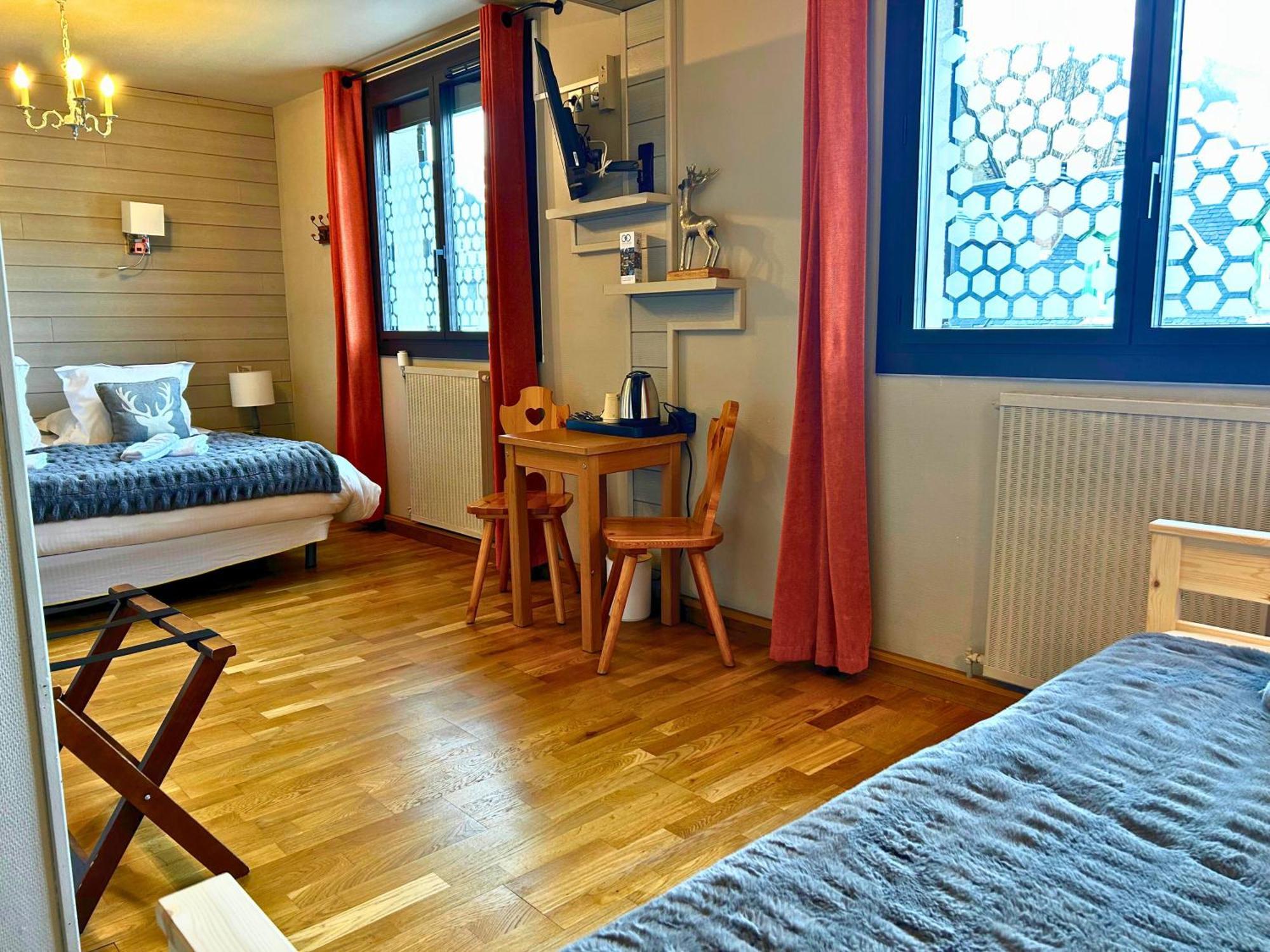 Hotel La Rencluse Saint-Mamet Ngoại thất bức ảnh