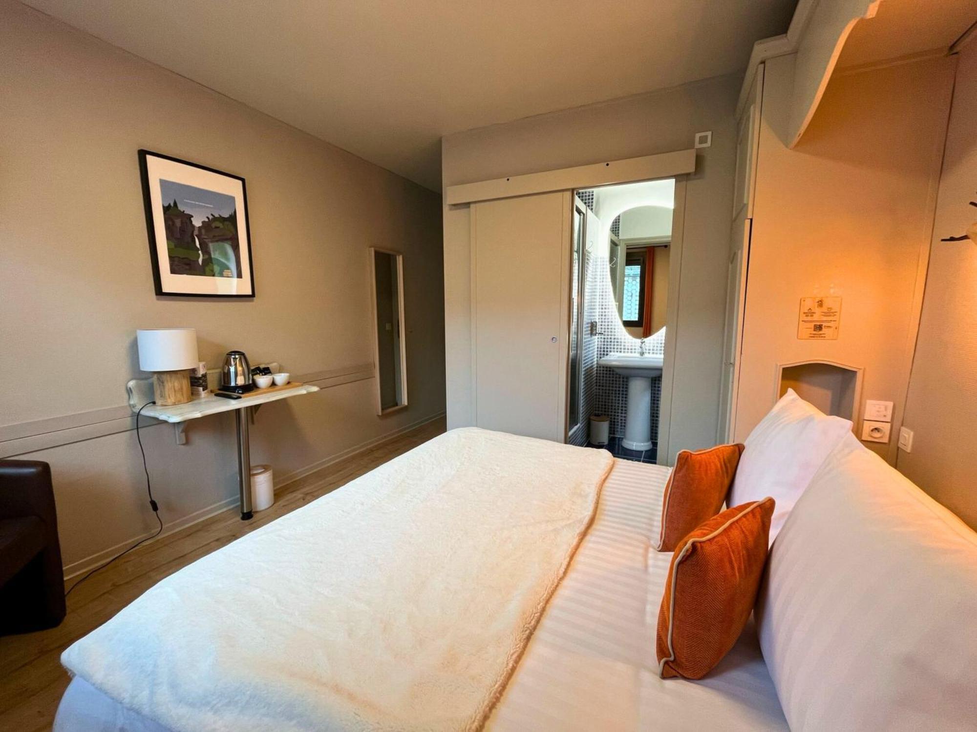 Hotel La Rencluse Saint-Mamet Ngoại thất bức ảnh