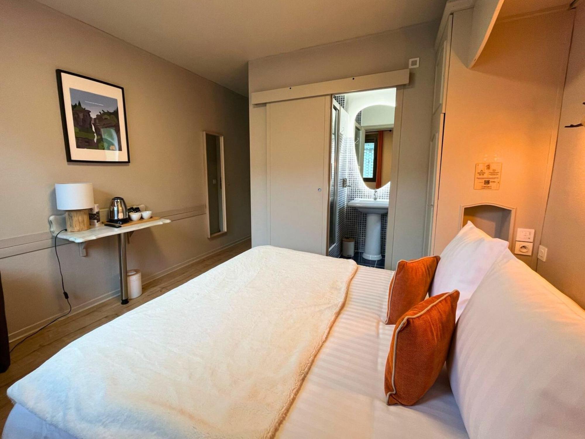 Hotel La Rencluse Saint-Mamet Ngoại thất bức ảnh